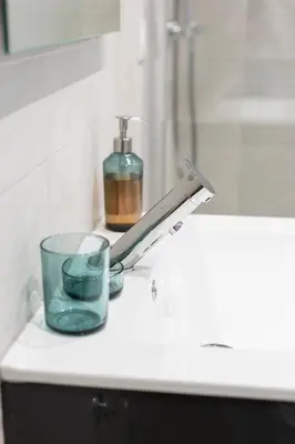 Salle de bains dans l'établissement MonSéjourCosy - L'Urban - Cosy - Netflix