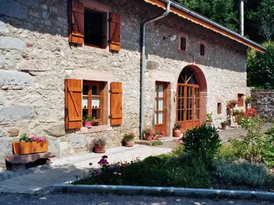 Plan de l'établissement Gîte du Champ du Bois : Confort au cœur des Vosges - FR-1-589-820