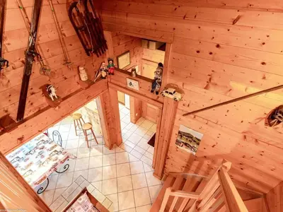 Cuisine ou kitchenette dans l'établissement Chalet typiquement franc-comtois avec Wifi et cheminée à Étobon - FR-1-583-405