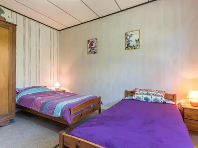 Un ou plusieurs lits dans un hébergement de l'établissement Charmant pavillon au calme, idéal pour famille ou amis près des Vosges - FR-1-583-421