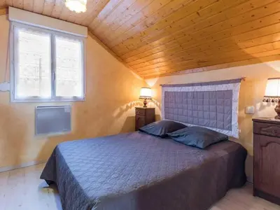 Un ou plusieurs lits dans un hébergement de l'établissement Maison calme avec sauna et vue Vosges - FR-1-583-453