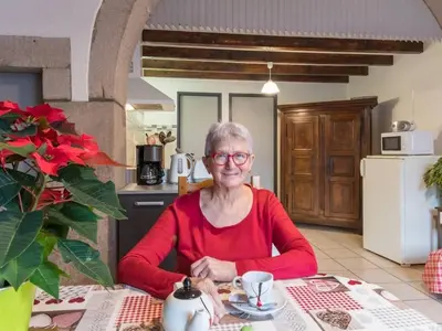 Clients de l'établissement Gîte de charme à Saint-Bresson, proche activités nature - FR-1-583-476