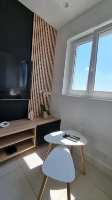 Télévision ou salle de divertissement dans l'établissement Sur la savoureuse - Le 54
