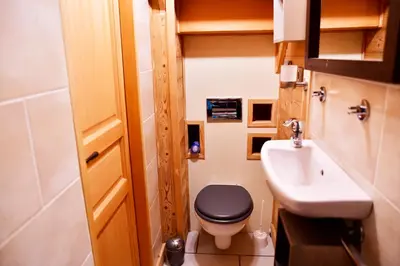 Salle de bains dans l'établissement Le Refuge