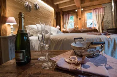 Boissons dans l'établissement Amour de Chalet - Clairière aux cabanes - Bol d'air