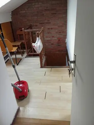 Plan de l'établissement Room chambre Zimmer in einer Wohnung