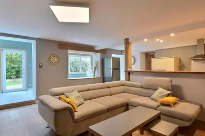 Cuisine ou kitchenette dans l'établissement Le Clos du Bosmont, proche A36