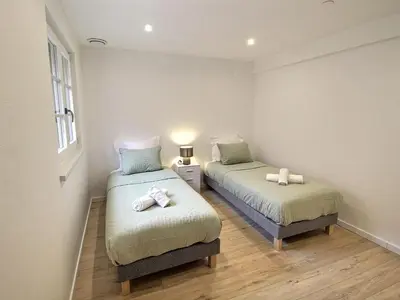 Un ou plusieurs lits dans un hébergement de l'établissement Duplex élégant pour 4 pers avec garage au centre de Colmar - FR-1-722-13