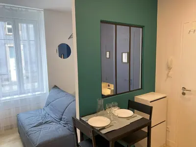 Coin salon dans l'établissement Logement Neuf Cosy avec Espaces Communs Premium 04