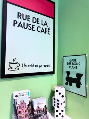 Certificat, récompense, panneau ou autre document affiché dans l'établissement Le Moonhomepoly, proche centre ville et gare