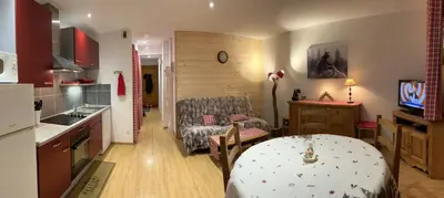 Cuisine ou kitchenette dans l'établissement PETIT LUTIN à 250 m du bord du lac de Gérardmer