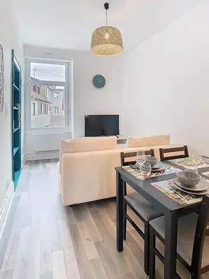 Coin salon dans l'établissement L'instant Colmarien