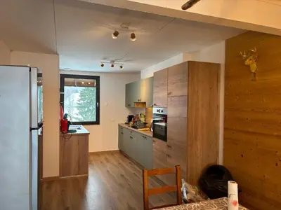 Cuisine ou kitchenette dans l'établissement Grand chalet familial - Vue montagne, La Bresse