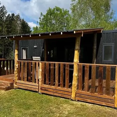 Mobil-home 35m² avec terrasse pour 6 personnes - API-1-52-561