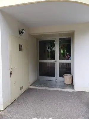 Façade ou entrée de l'établissement Charmant 2 pièces avec jardin