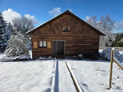 L'établissement Chalet Le DRUZIA at 1000 m en hiver