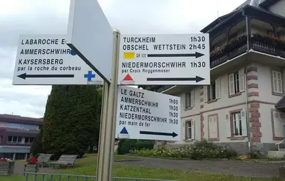 Certificat, récompense, panneau ou autre document affiché dans l'établissement Au dessus des nuages Sublime Vue