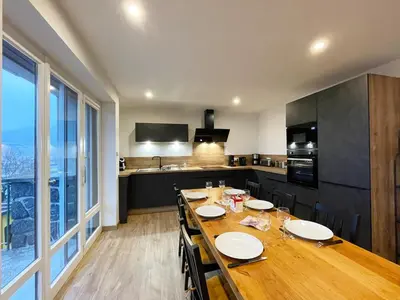 Cuisine ou kitchenette dans l'établissement appartement cosy
