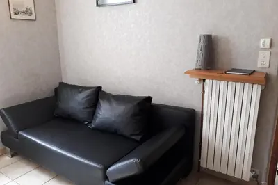 Coin salon dans l'établissement Les Ecureuils