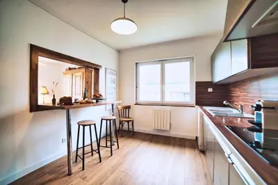 Cuisine ou kitchenette dans l'établissement Family & Friends - Route des Vins - Terrasse Vue