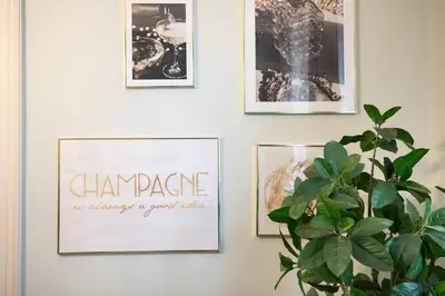Plan de l'établissement Suite DeLuxe Esprit Royauté - Jacuzzi, MULHOUSE CENTRE