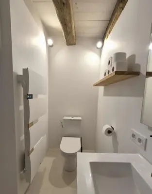 Salle de bains dans l'établissement La Lanterne
