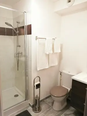 Salle de bains dans l'établissement Le Cozy Fonderie