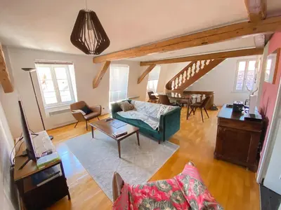 Coin salon dans l'établissement Colmar Attic Duplex