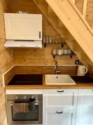 Cuisine ou kitchenette dans l'établissement Chalet Muguet, spa privatif, 4p
