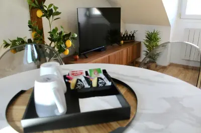 Télévision ou salle de divertissement dans l'établissement #tir des reves