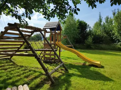 Aire de jeux pour enfants de l'établissement Notre Renardière, Gîtes à Saulxures-sur-Moselotte, Hautes-Vosges