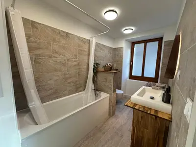 Salle de bains dans l'établissement Appartement 4 personnes
