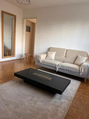 Plan de l'établissement Magnifique, appartement spacieux, deux chambres , deux terrasse, un grand salon, salle à manger, pas loin de la gare de Muhlouse