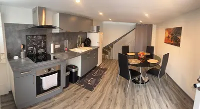 Plan de l'établissement Elegant duplex au 3 frontières
