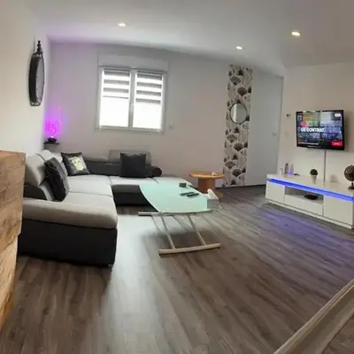 Elegant duplex au 3 frontières