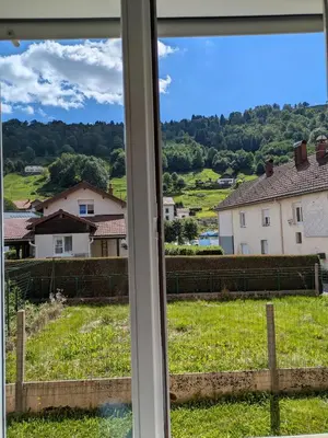Vue générale sur la montagne ou vue sur la montagne depuis l'appartement