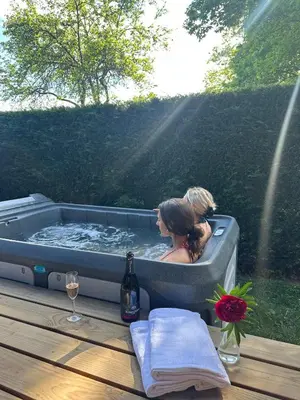 Clients de l'établissement Lodge with private spa