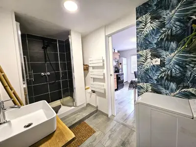 Salle de bains dans l'établissement Au veilleur de nuit - Parking privé- Turckheim