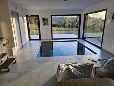 Piscine de l'établissement O'Cocoon ou située à proximité