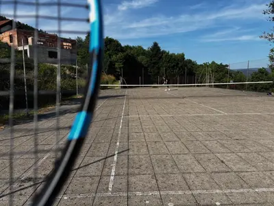 Tennis ou squash au sein de l'appartement ou à proximité
