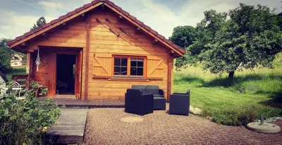 Jardin de l'établissement Chalet L' Aventurière