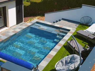 Piscine de l'établissement Modern Comfort for 6 Guests 3 Bedrooms Home near Colmar ou située à proximité
