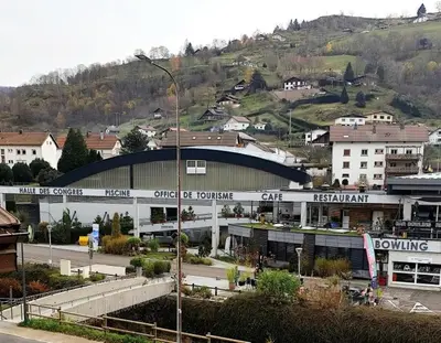 Vue générale sur la montagne ou vue sur la montagne depuis l'appartement