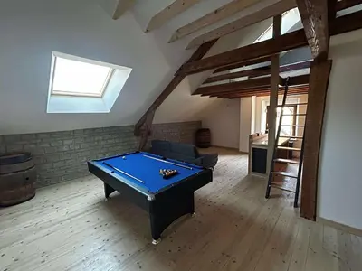 Billard dans l'établissement Gîte Les Hirondelles 14 pers gitesdes2vallees