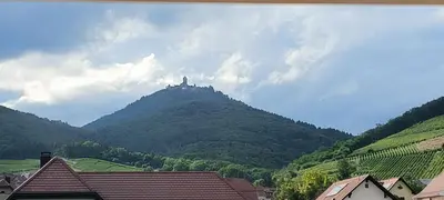 Vue générale sur la montagne ou vue sur la montagne depuis l'appartement