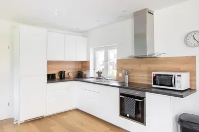 Cuisine ou kitchenette dans l'établissement Maison 3 chambres avec terrasse côté champ