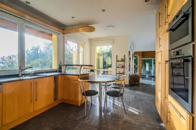Cuisine ou kitchenette dans l'établissement Castle view terrace - Swimming pool - Air conditioning