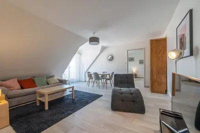 Coin salon dans l'établissement Bel appartement au centre Colmar stationnement