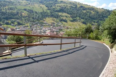 Vue générale sur la montagne ou vue sur la montagne depuis l'appartement
