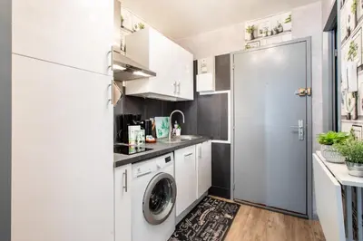 Cuisine ou kitchenette dans l'établissement Studio familial de charme 3 Epis Belvédère